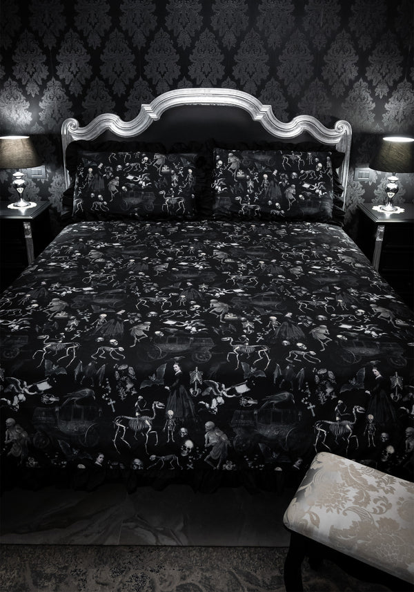 Melancholia Ruffle Bedding Set - UK King