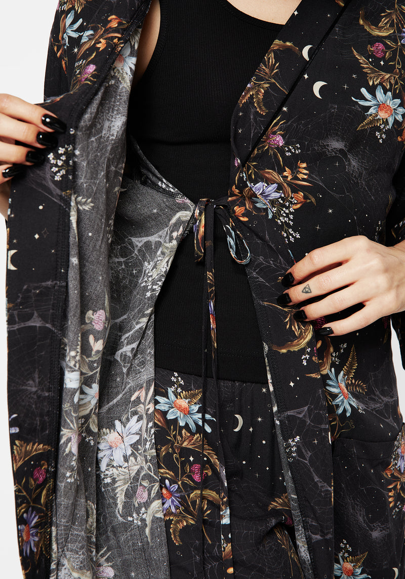 Cleome Floral Spiderweb Dressing Gown