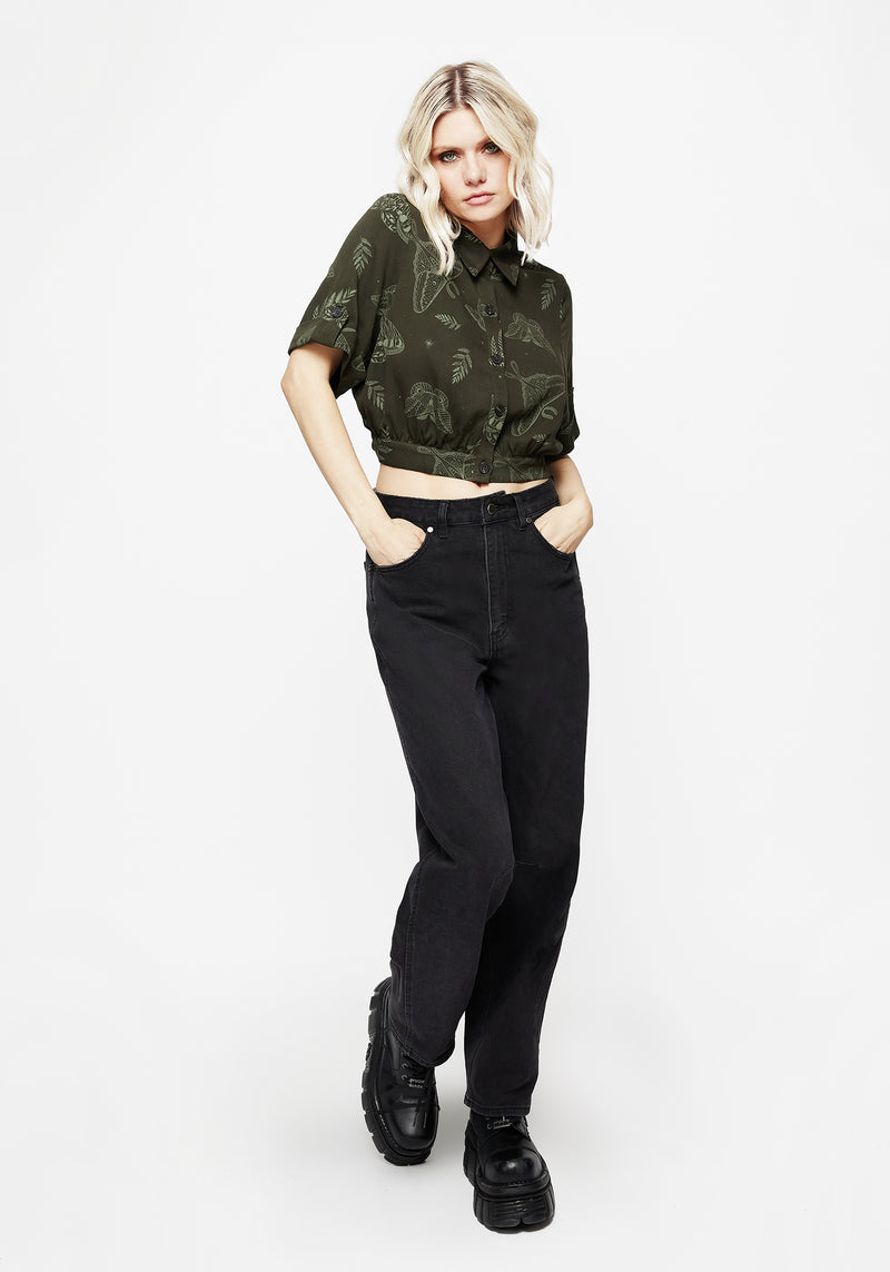 Callopistria Moth Print Short Sleeve Crop Shirt - Green